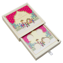 Load image into Gallery viewer, Customized Silver Coin Cream Gifting Box
